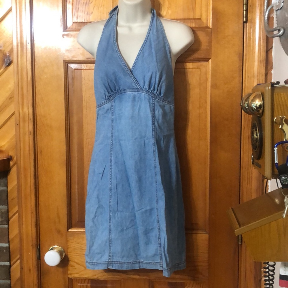 Dress - Picture 2 of 4